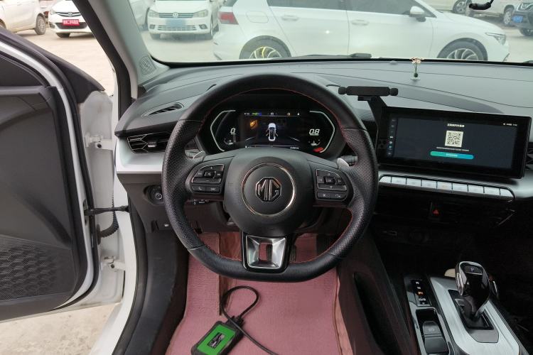 Used MG 5 2021 Revised 300TGI DCT Qingshè Luxurious Enjoyment Edition
