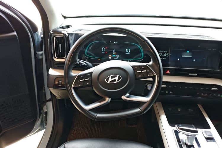 Used Hyundai ix35 2023 Musso 2.0L Prestige LUX Edition