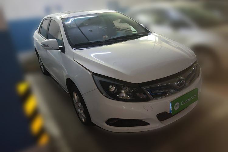Used BYD e5 2016 300 Luxury Edition
