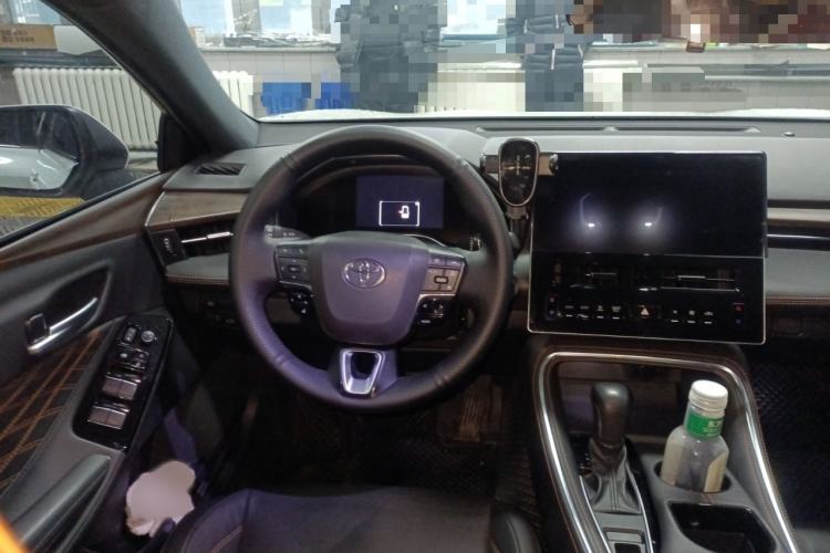 Used Toyota Avalon 2024 Dual-Motor 2.0L Premium Edition