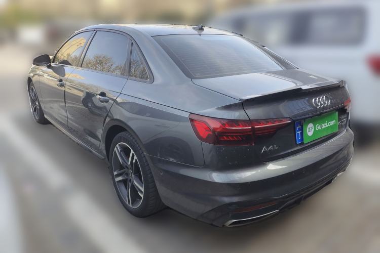 Used Audi A4L 2022 40 TFSI Luxury Dynamic Model