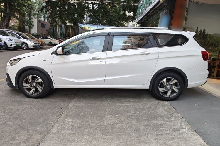 Used Baojun 310W 2018 1.5L Automatic Luxury Version China V