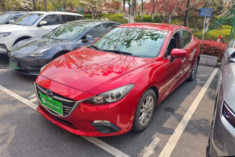 Used Mazda 3 Axela 2014 Sedan 1.5L Automatic Comfort Model