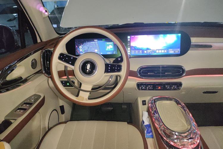 Used ORA Ballet Cat 2022 500 km Swan Lake Edition