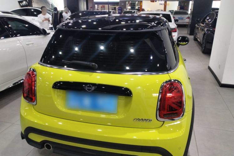 Used MINI 2023 Updated 1.5T COOPER Artist
