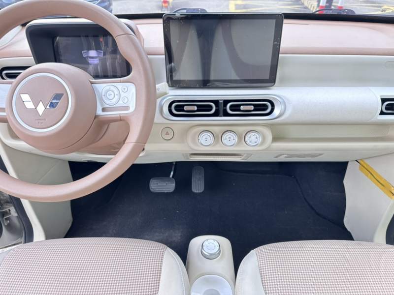 Used Wuling Hongguang MINIEV 2024 3rd Generation 215km Youth Edition — 40
