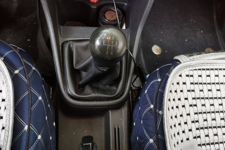 Used Volkswagen Jetta 2015 Value Edition 1.6L Manual Fashionable Style