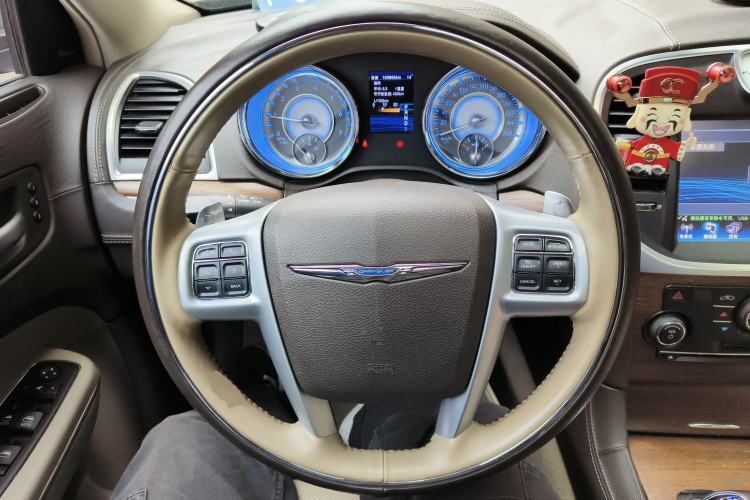 Used Chrysler 300C 2014 3.0L Excellence Edition