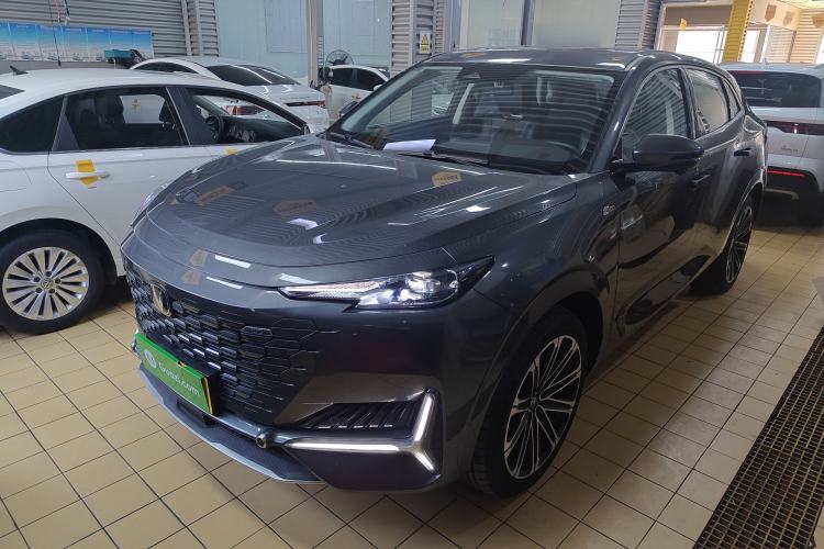 Used Changan UNI-K iDD 2024 ZhiDian iDD 1.5T 135km Smart Leading Model