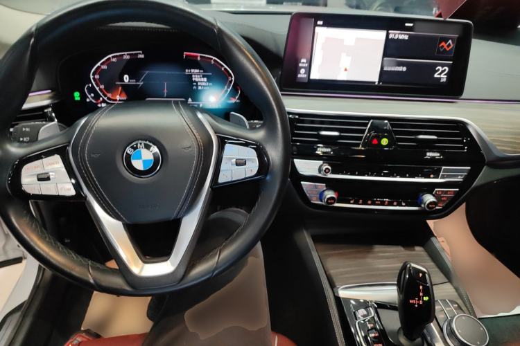 Used BMW 5 Series 2021 Restyled 530Li Leading Edition Luxury Package
