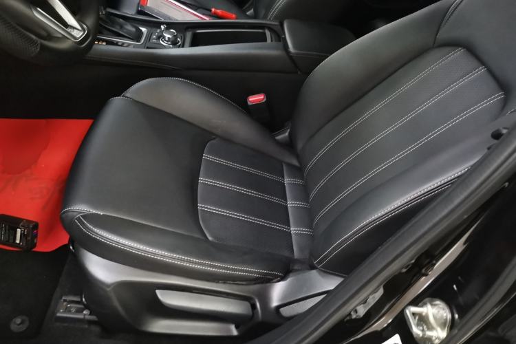 Used Mazda CX-4 2018 2.0L Automatic Two-Wheel Drive Blue Sky Dynamic Version China V Standard
