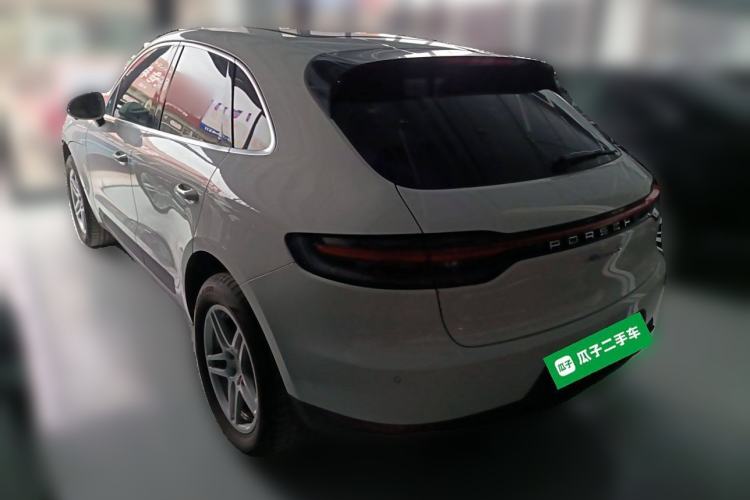 Used Porsche Macan 2021 Macan 2.0T Rear Left 45 Deg