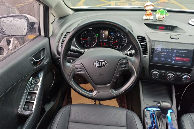 Used Kia K3 2017 1.6L Automatic 15th Anniversary Special Edition GLS Steering Wheel