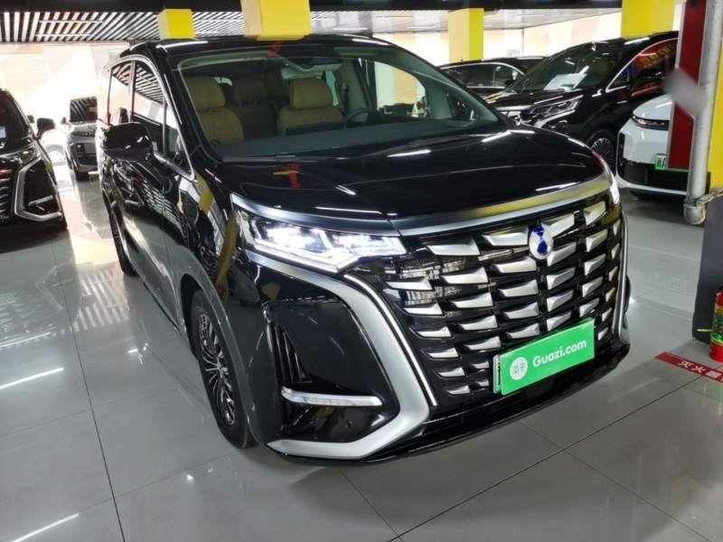 Used Denza D9 2024 DM-i 980 Four-Wheel Drive Prestige Model – Executive — 3