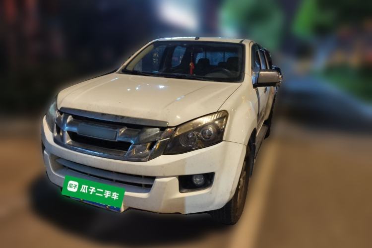 Used Isuzu D-MAX 2015 2.5T Two-Wheel Drive Manual High-Performance Base Version 4JK1