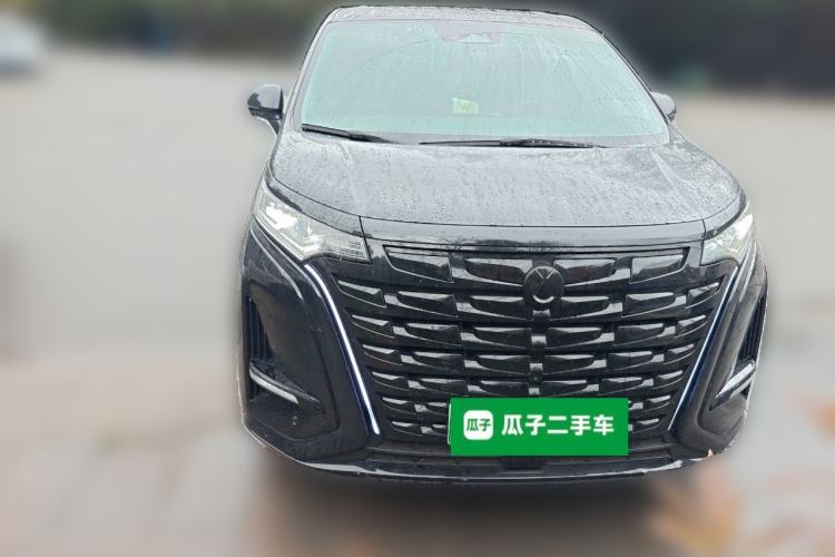 Used Denza D9 2022 DM-i 970 Four-Wheel Drive Prestige Model
