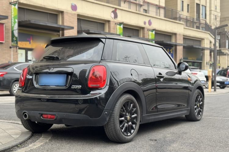 Used MINI MINI 2016 1.5T COOPER
