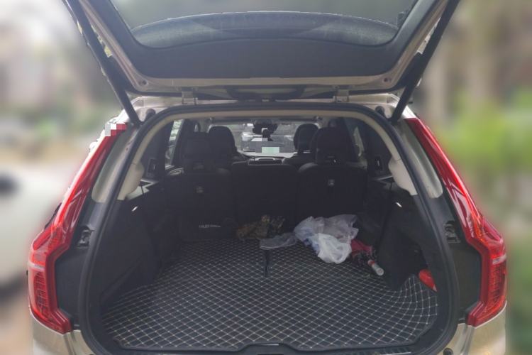 Used Volvo XC90 2018 T6 Zhiyi Edition 7-Seater
