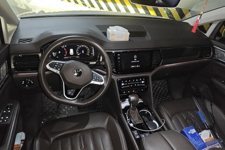 Used Volkswagen Viloran 2020 330TSI Luxury Edition