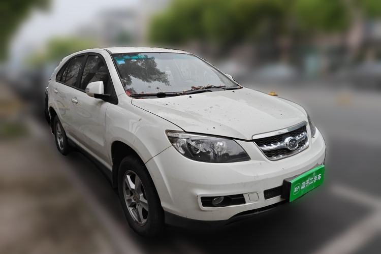 Used BYD S6 2014 2.0L Manual Luxury 5-Seater
