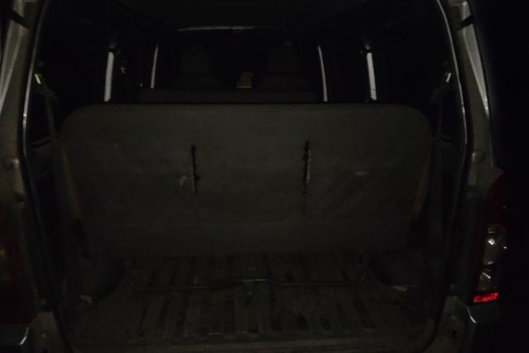 Used Wuling Rongguang 2011 1.2L Base Version
