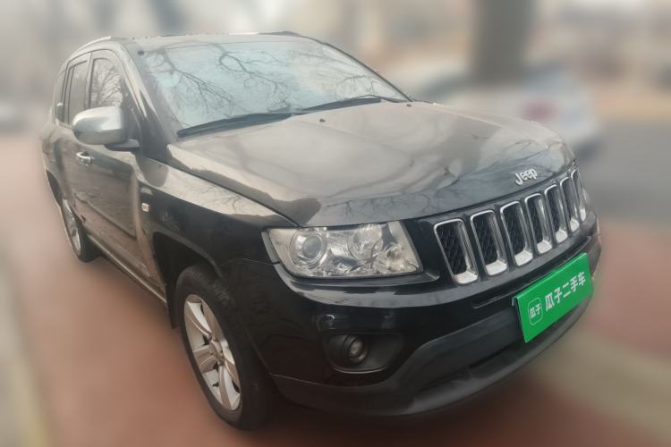 Used Jeep Compass 2011 2.4L four-wheel drive Comfort version