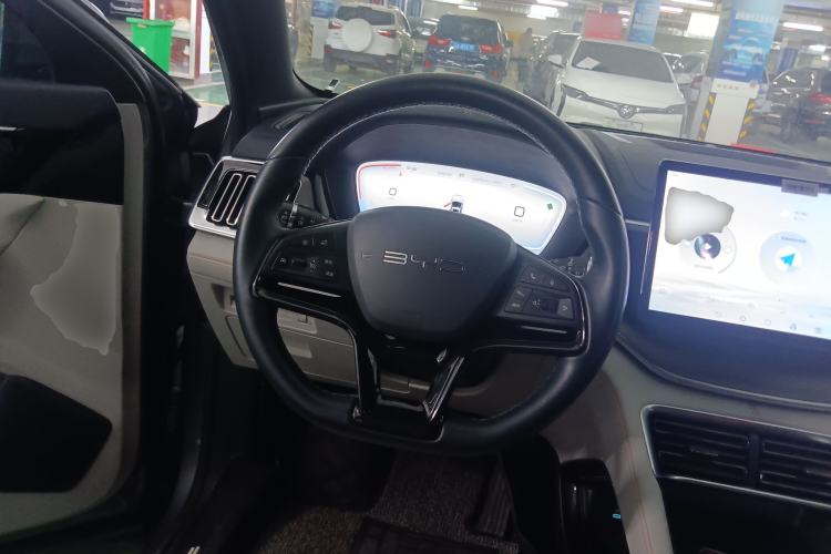 Used BYD Song PLUS New Energy 2023 Champion Edition EV 520KM Prestige Model
