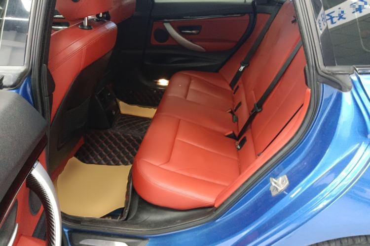 Used BMW 3 Series GT 2016 328i Design Package Model Left Rear Seat