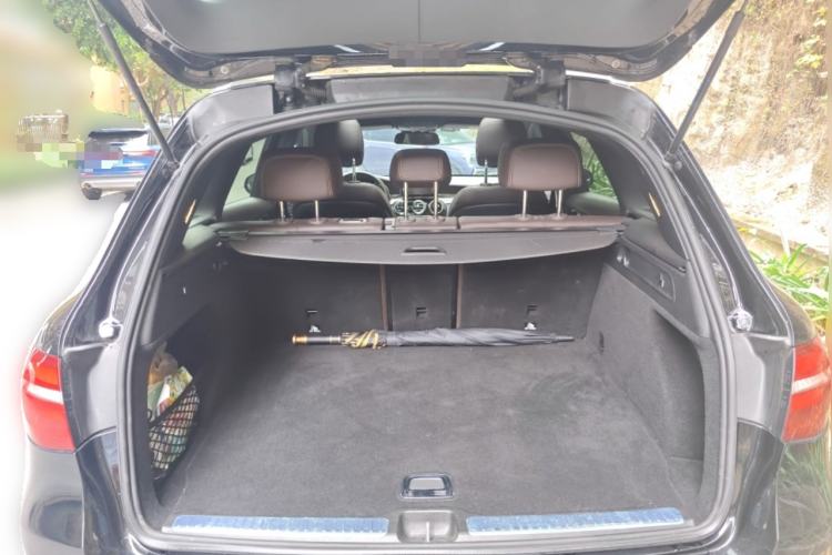 Used Mercedes-Benz GLC 2019 Facelift GLC 260 L 4MATIC Luxury Model
