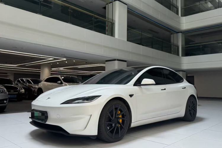 Used Tesla Model 3 2024 High-Performance All-Wheel-Drive Version