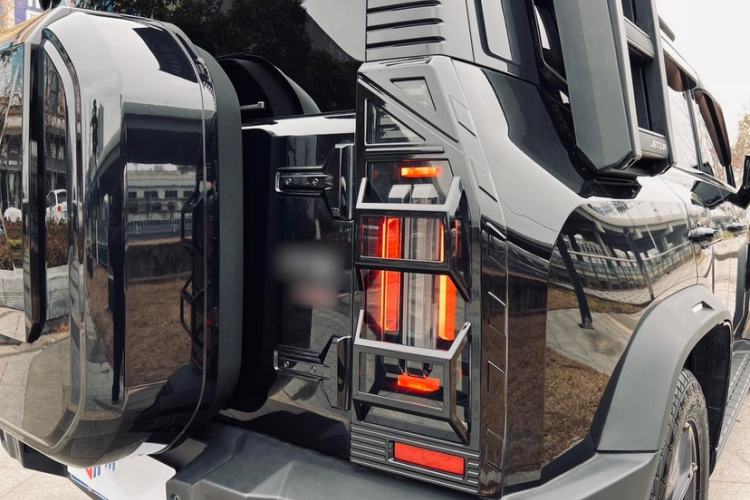 Used JETOUR Traveler 2023 2.0T All-Wheel Drive CrossPRO+
