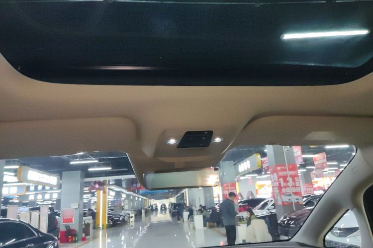 Used Denza D9 2024 DM-i 980 Four-Wheel Drive Prestige Model
