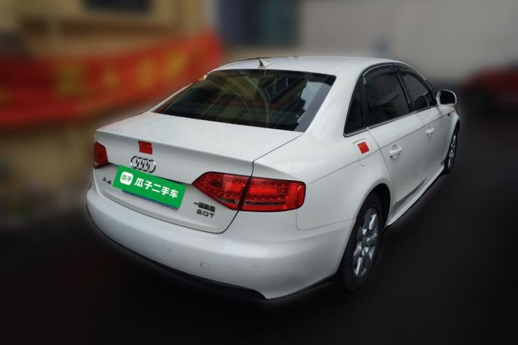 Used Audi A4L 2012 2.0 TFSI automatic standard version