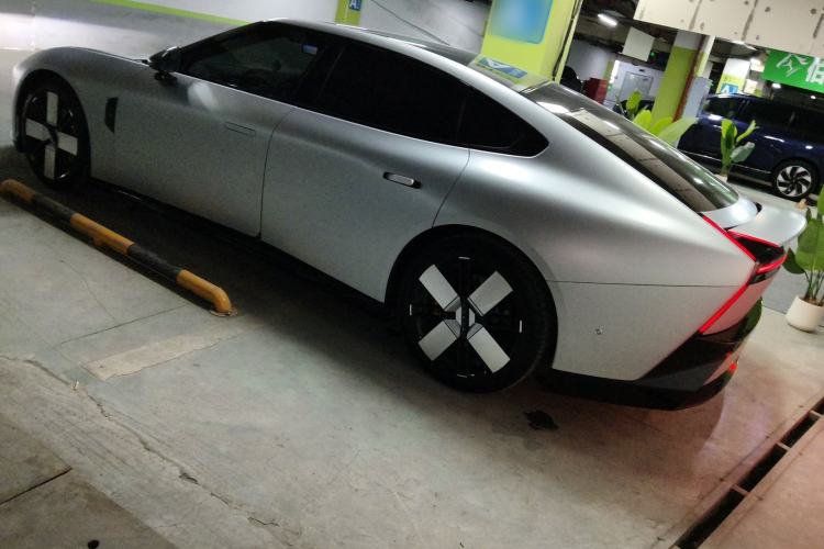 Used XPeng P7 2025 Model—750 All-Wheel-Drive Pengyi Ultra