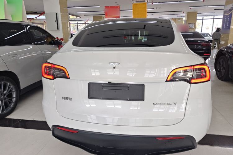 Used Tesla Model Y 2024 Rear-Wheel-Drive Version