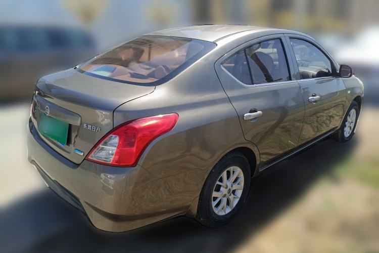 Used Nissan Sunny 2015 1.5XE Manual Comfort Edition Rear Right 45 Deg