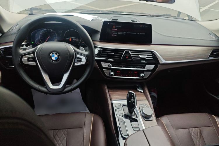 Used BMW 5 Series 2019 530Li Luxury Edition Premium Package
