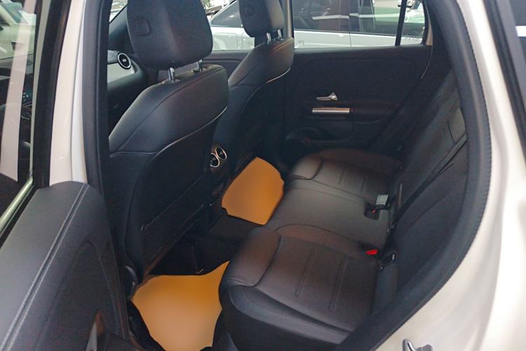 Used Mercedes-Benz GLA 2024 GLA 200 Left Rear Seat