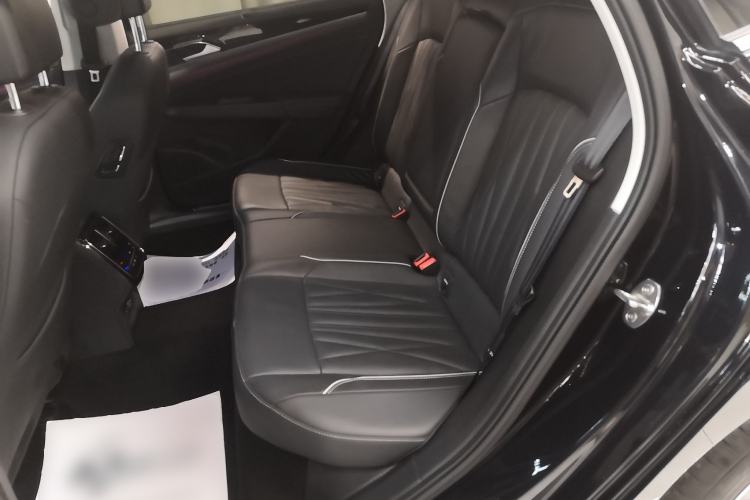 Used Volkswagen Passat 2023 Facelift 330TSI Luxury Edition
