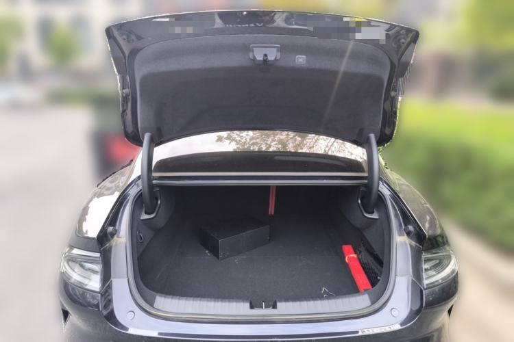 Used Xiaomi Auto SU7 2024 Four-Wheel Drive Ultra-Long Range Advanced Intelligent Driving Max Edition