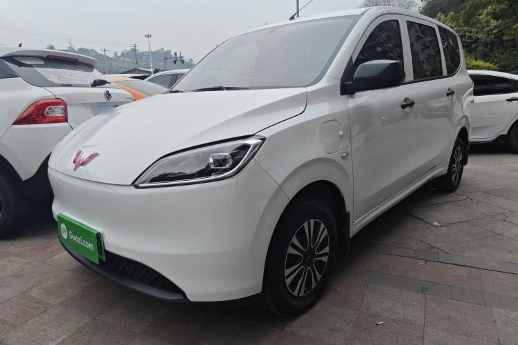 Used Wuling Hongguang New Energy 2024 All-Electric Model 300KM Standard Version