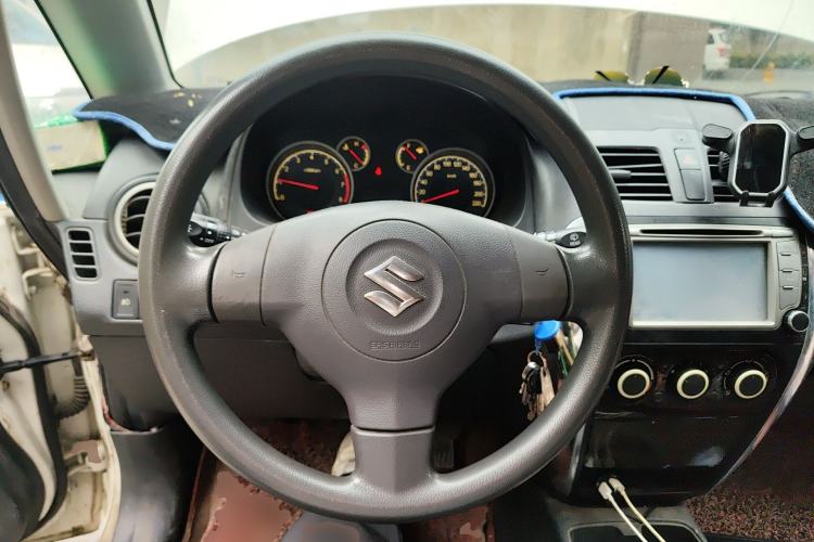 Used Suzuki SX4 2013 1.6L Automatic CoolRide Model