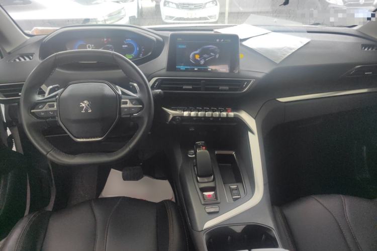 Used Peugeot 4008 New Energy 2020 1.6T PHEV Triple-Engine Luxury Edition Center Console
