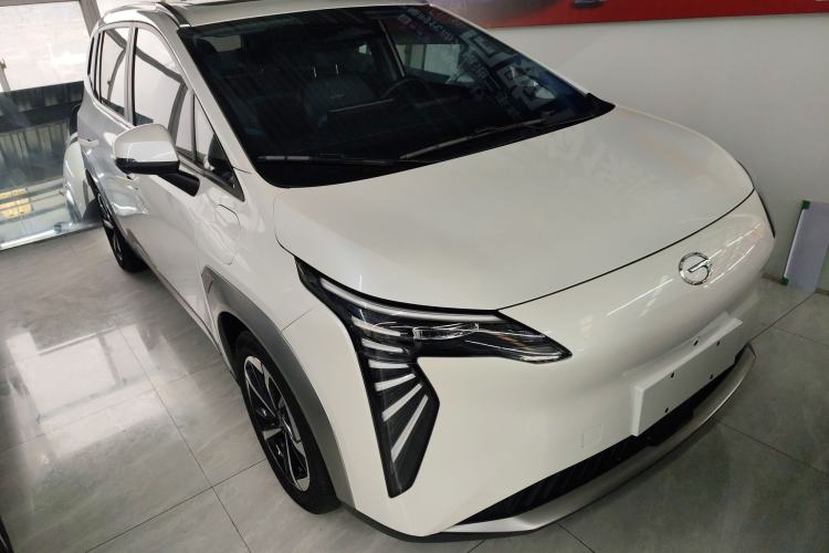 Used AION Y 2023 Plus 510 Smart Edition