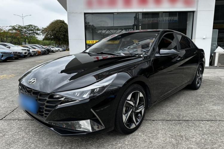 Used Hyundai Elantra 2021 1.5L CVT LUX Prestige Edition