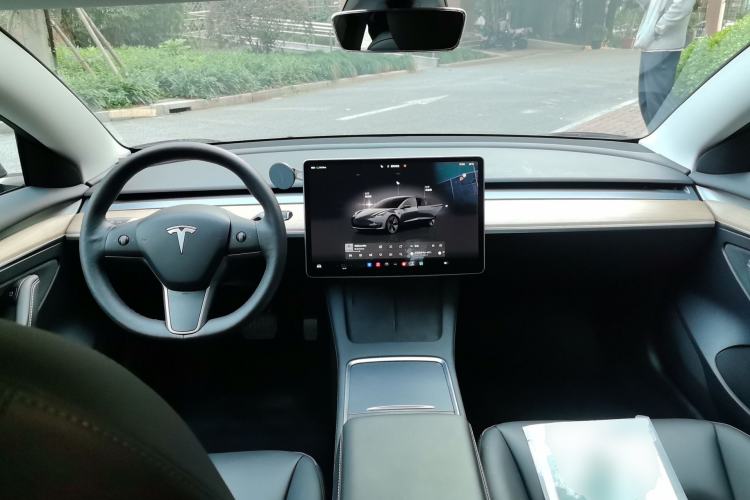 Used Tesla Model 3 2022 Rear-Wheel-Drive Version