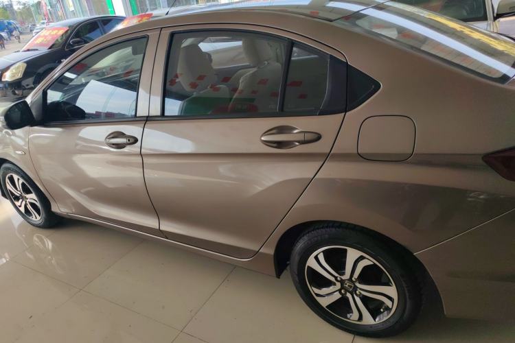 Used Honda Greiz 2016 1.5L CVT Classic Edition