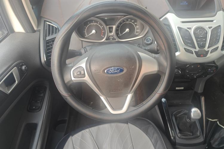 Used Ford EcoSport 2013 1.0L GTDi Manual Luxury Model
