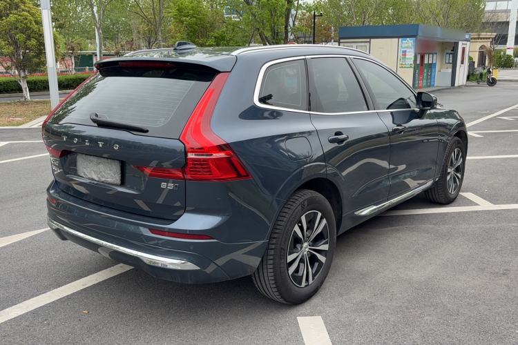 Used Volvo XC60 2023 B5 4x4 Smart Luxury Edition