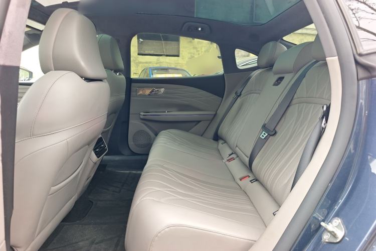 Used Geely Galaxy 8 2025 130km EM-P Starship Edition Left Rear Seat